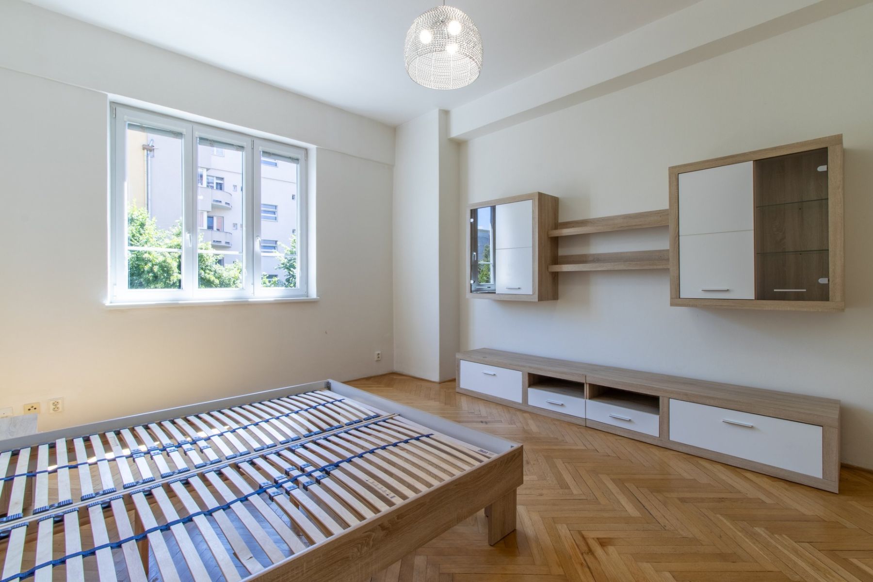 Pronájem bytu 1+1 55 m² — photo 3