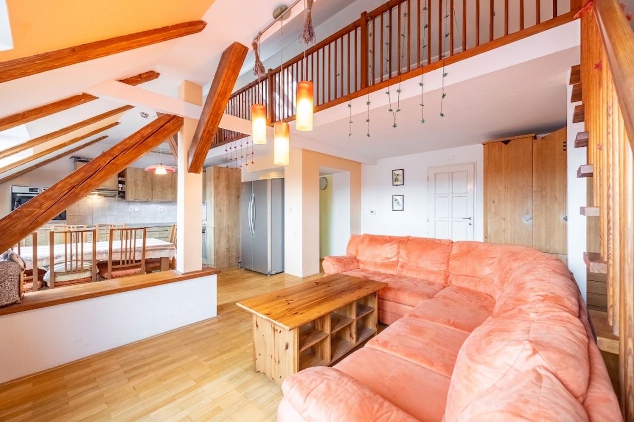 Prodej bytu 4+kk 175 m² — photo 2