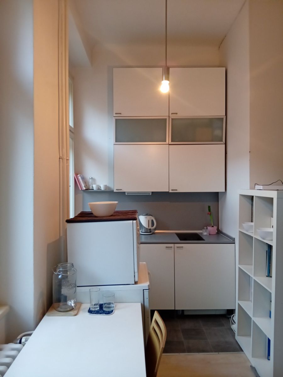 Pronájem bytu 2+kk 19 m² — photo 3