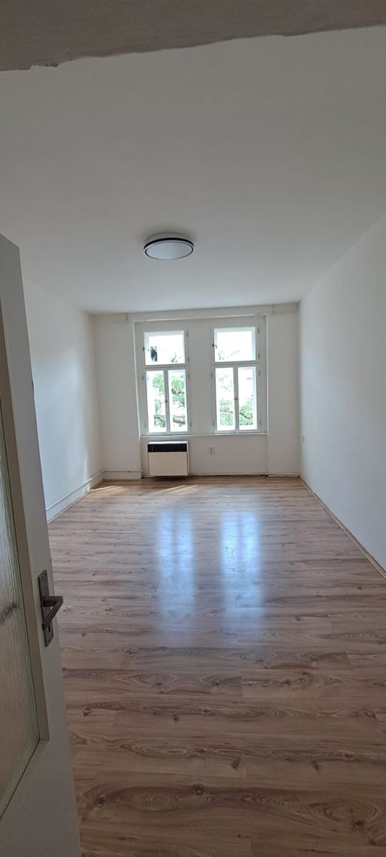 Pronájem bytu 2+1 50 m² — photo 2