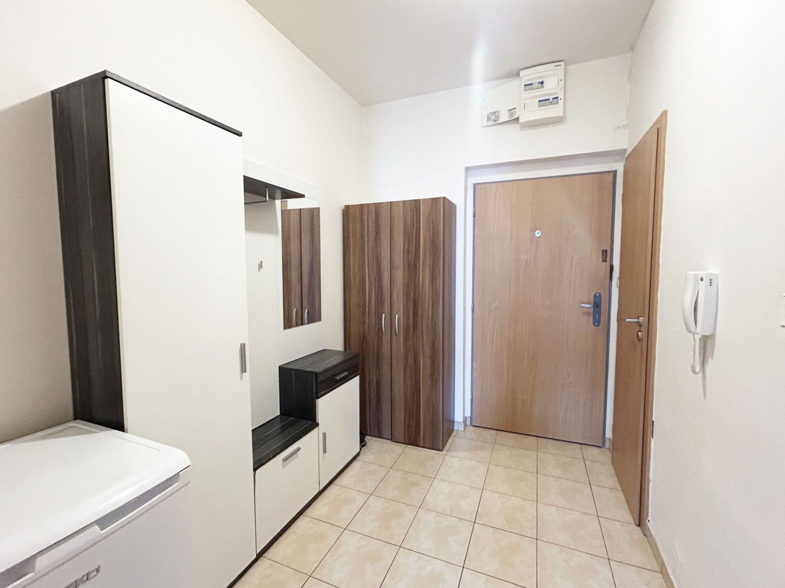 Pronájem bytu 1+kk 34 m² — photo 4