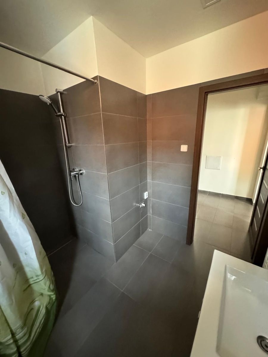Pronájem bytu 2+1 54 m² — photo 4