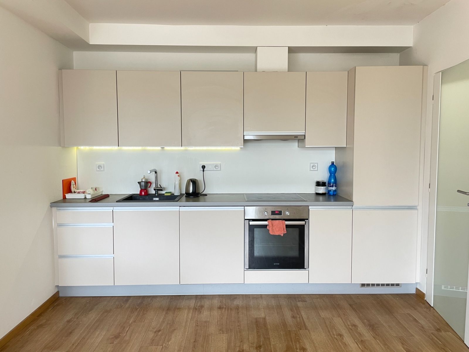 Pronájem bytu 1+kk 48 m² — photo 3
