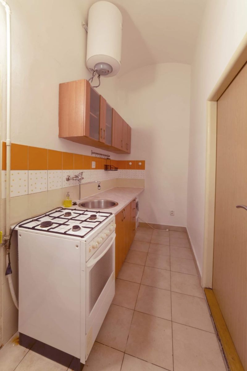Pronájem bytu 1+kk 27 m² — photo 3