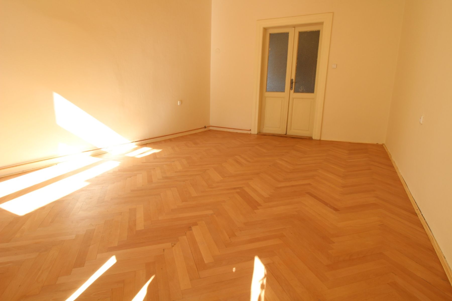 Pronájem bytu 1+1 42 m² — photo 2