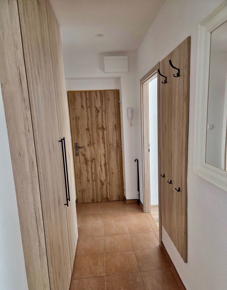 Pronájem bytu 3+kk 63 m² — photo 3