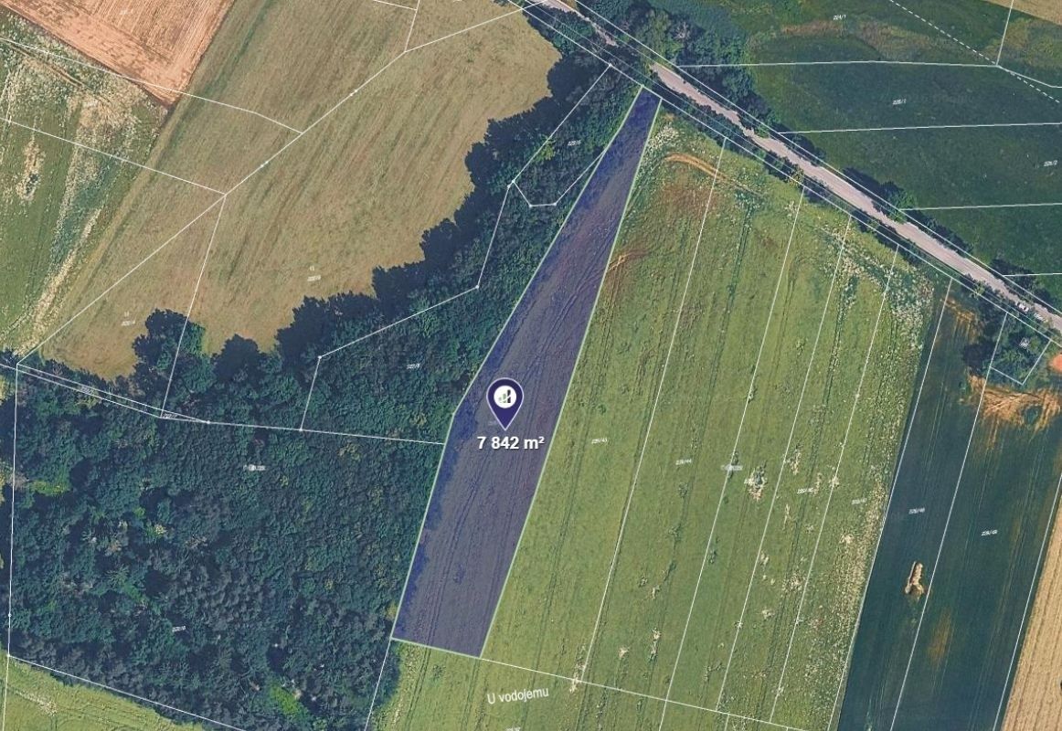 Prodej pozemku 2.614 m²