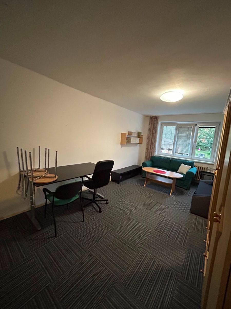 Pronájem bytu 2+1 50 m² — photo 2