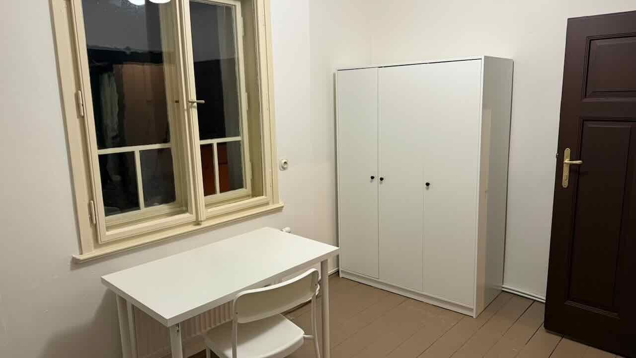 Pronájem bytu 14 m² — photo 3