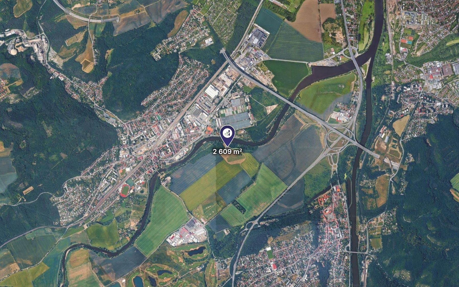 Prodej pozemku 1.305 m² — photo 2