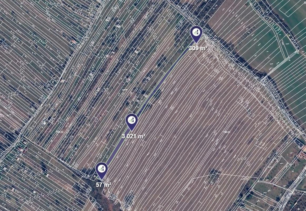 Prodej pozemku 1.111 m²