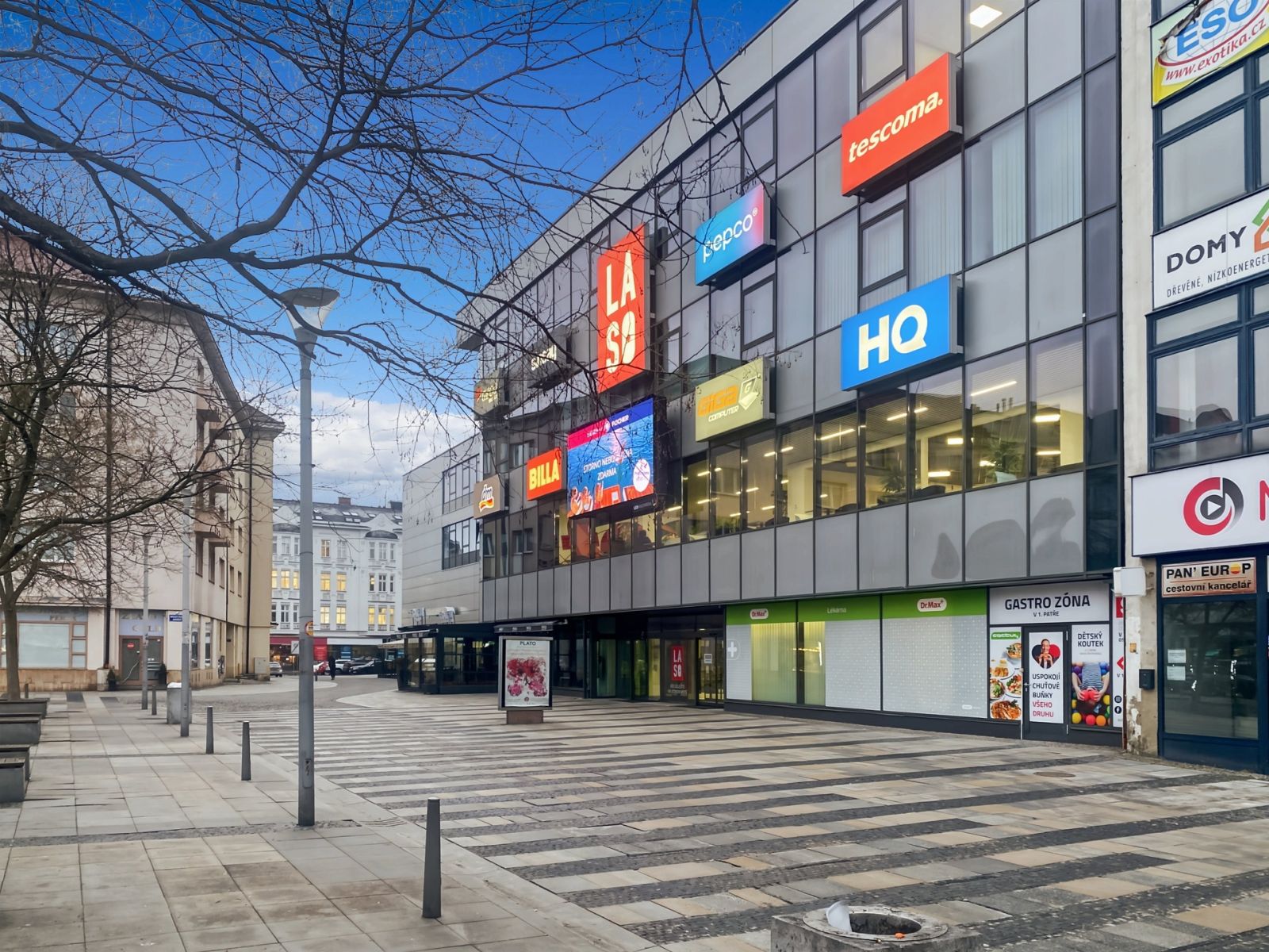 Pronájem kanceláře 30 m² — photo 2