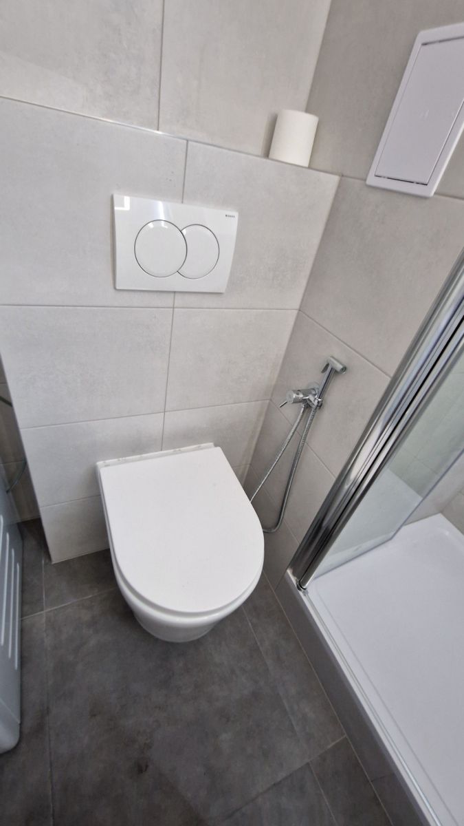 Pronájem bytu 1+1 32 m² — photo 2