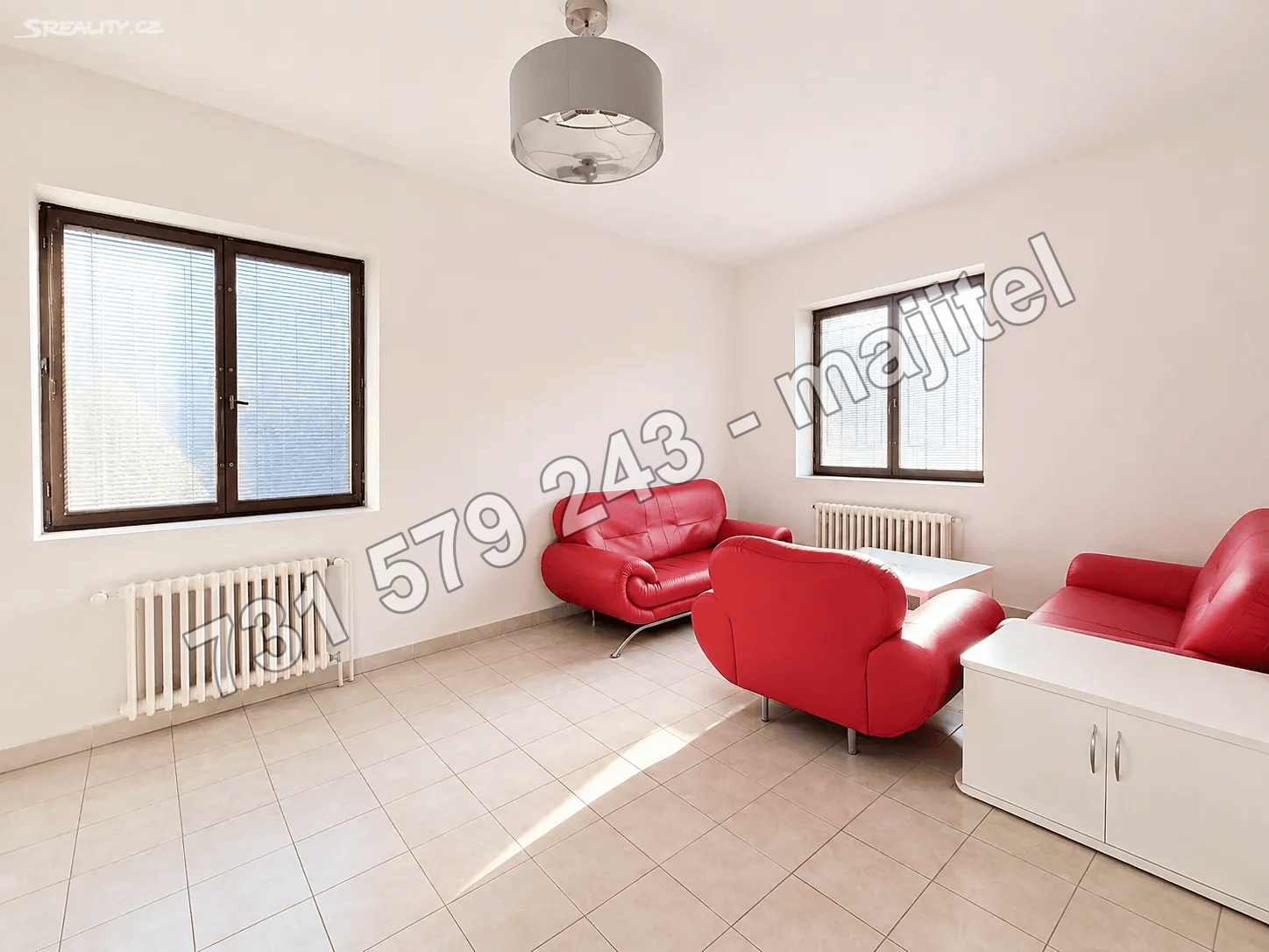 Pronájem bytu 4+kk 127 m² — photo 2