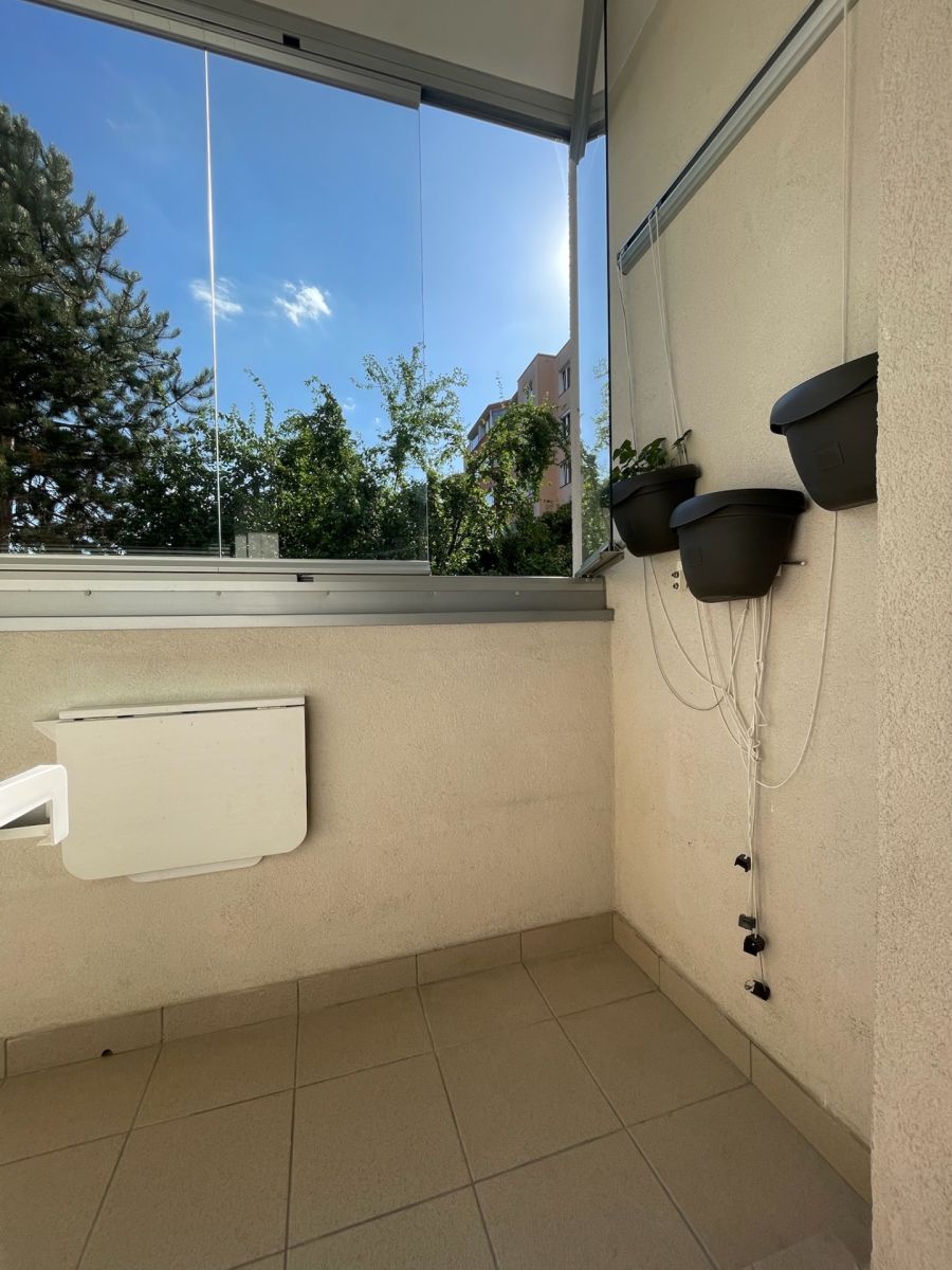 Pronájem bytu 2+kk 44 m² — photo 4