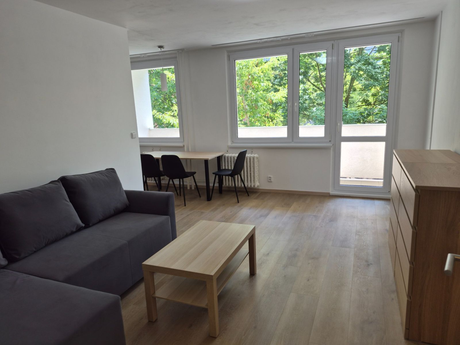 Pronájem bytu 3+kk 80 m² — photo 3