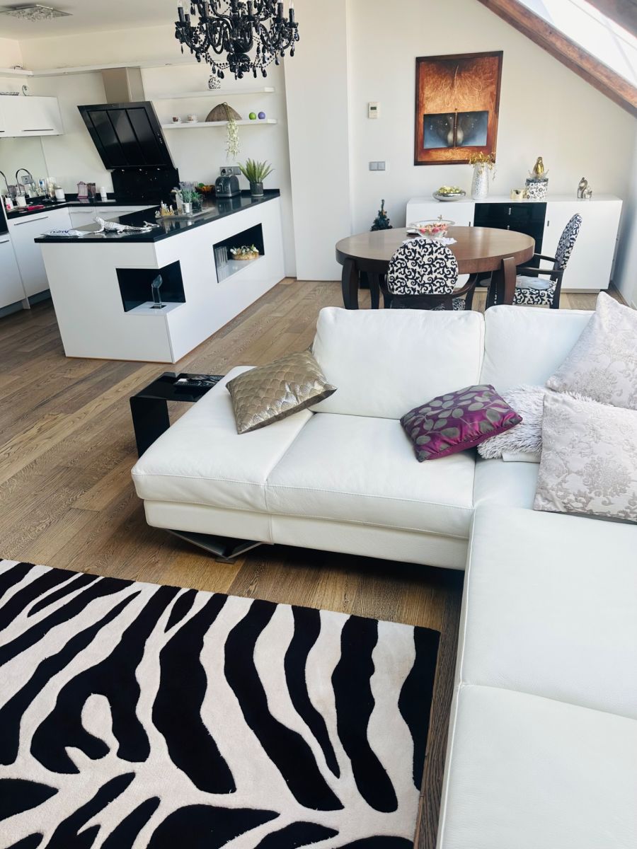 Prodej bytu 3+kk 122 m² — photo 2