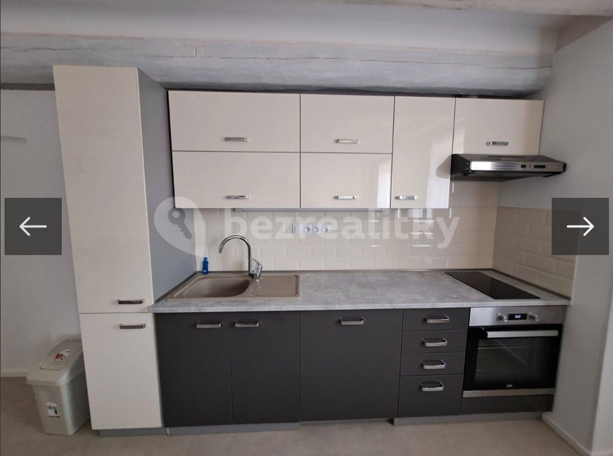 Pronájem bytu 2+kk 49 m² — photo 3
