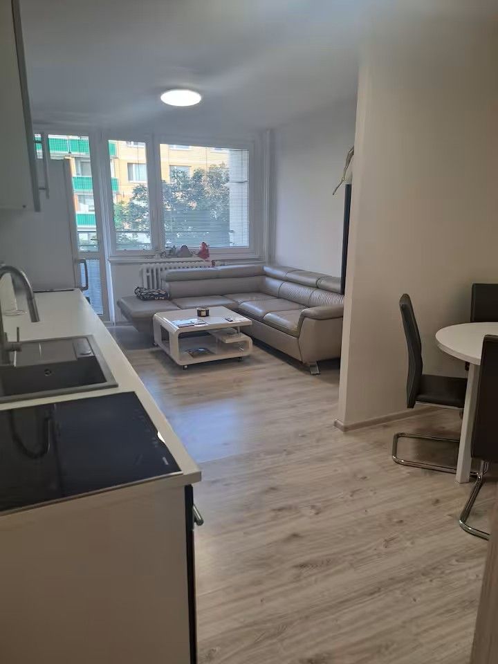 Prodej bytu 2+kk 52 m² — photo 3