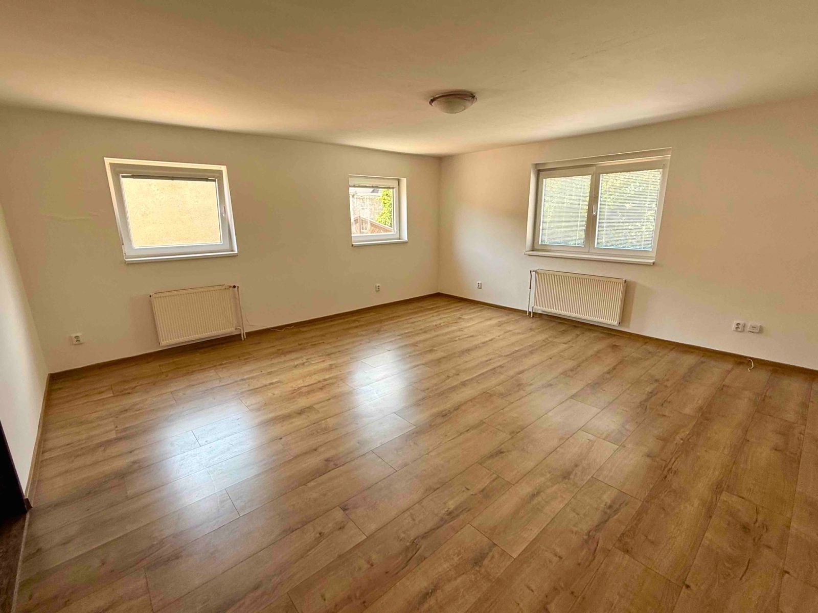 Pronájem domu 150 m², pozemek 50 m² — photo 2