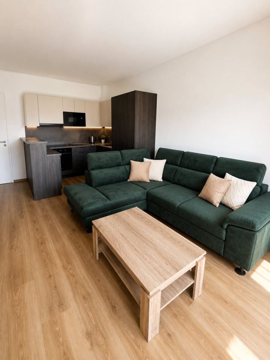 Pronájem bytu 2+kk 56 m² — photo 2