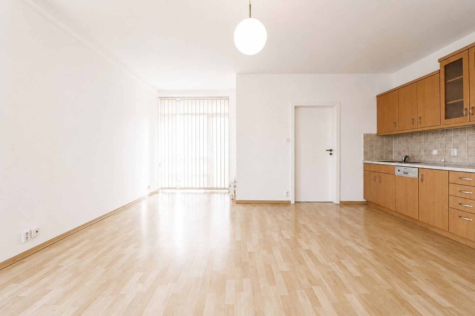 Pronájem bytu 2+kk 56 m² — photo 5