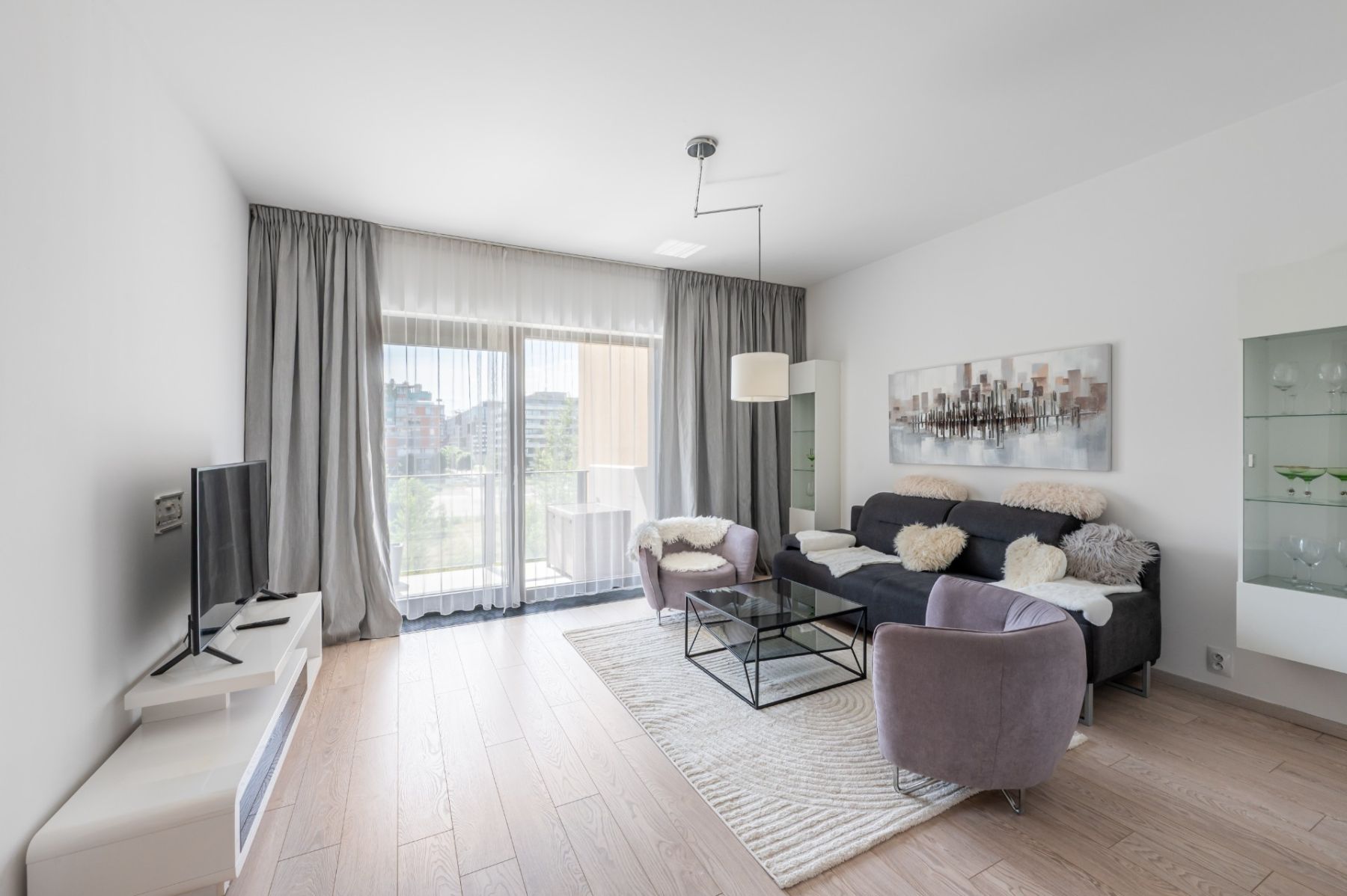 Pronájem bytu 2+kk 59 m² — photo 3