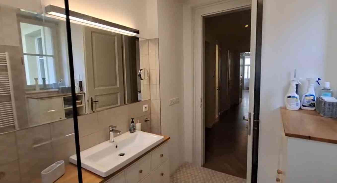 Pronájem bytu 2+kk 84 m² — photo 5