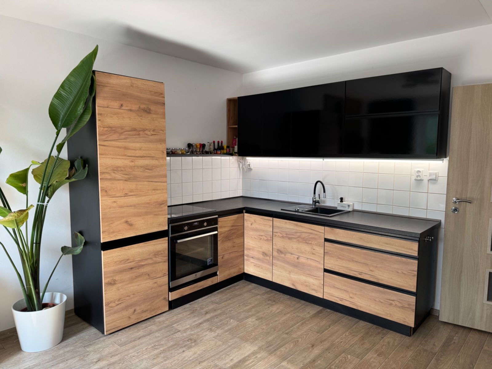 Pronájem bytu 2+kk 63 m² — photo 3
