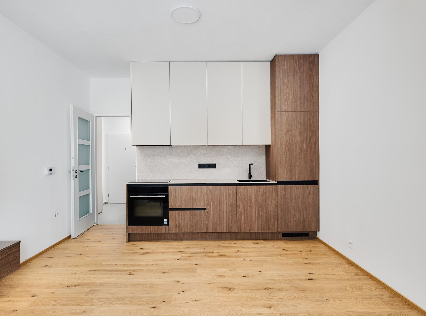 Pronájem bytu 1+kk 30 m²