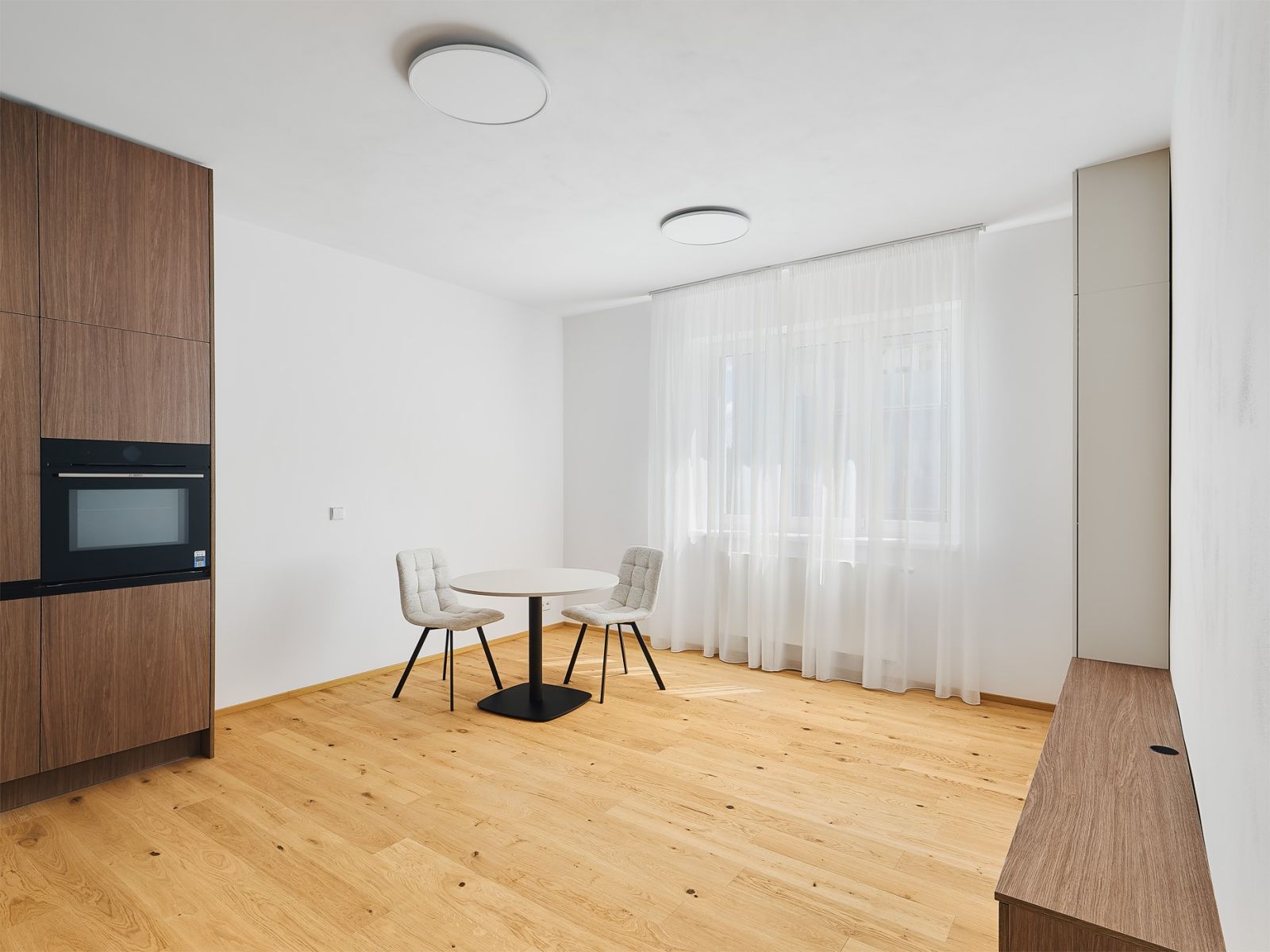 Pronájem bytu 2+kk 50 m² — photo 2