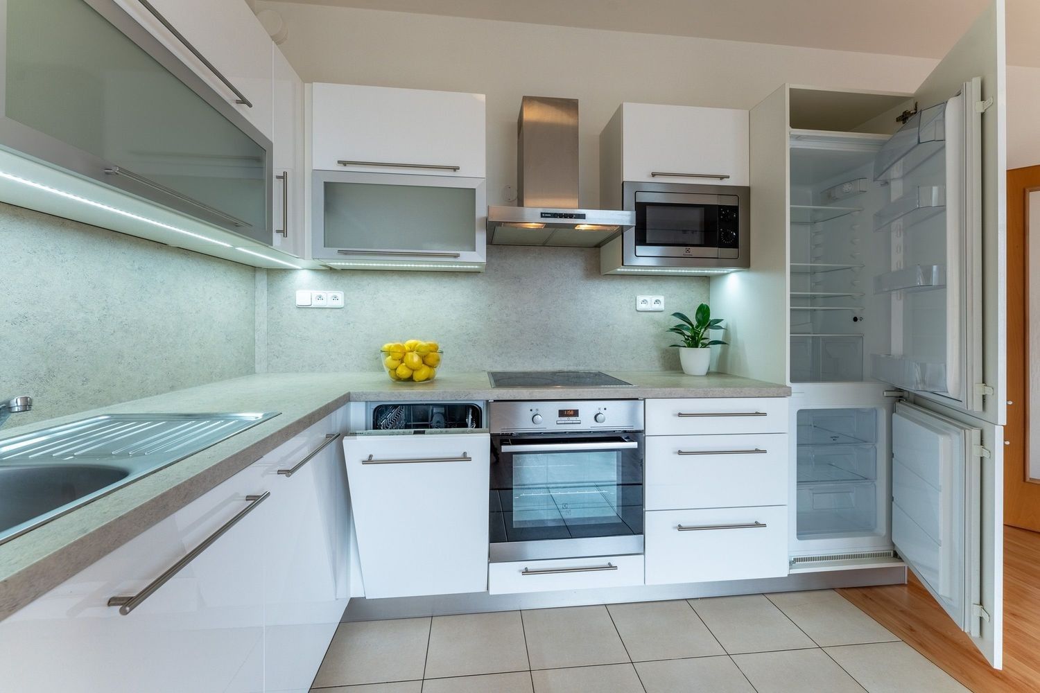 Prodej bytu 1+kk 38 m² — photo 4