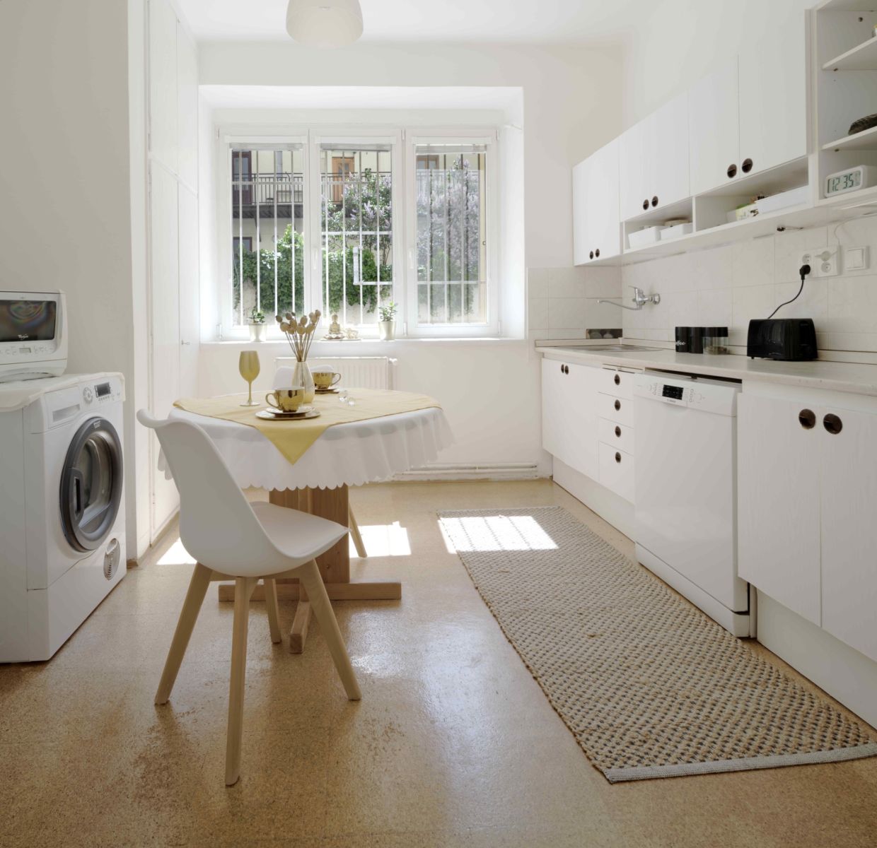 Prodej bytu 2+1 72 m² — photo 2