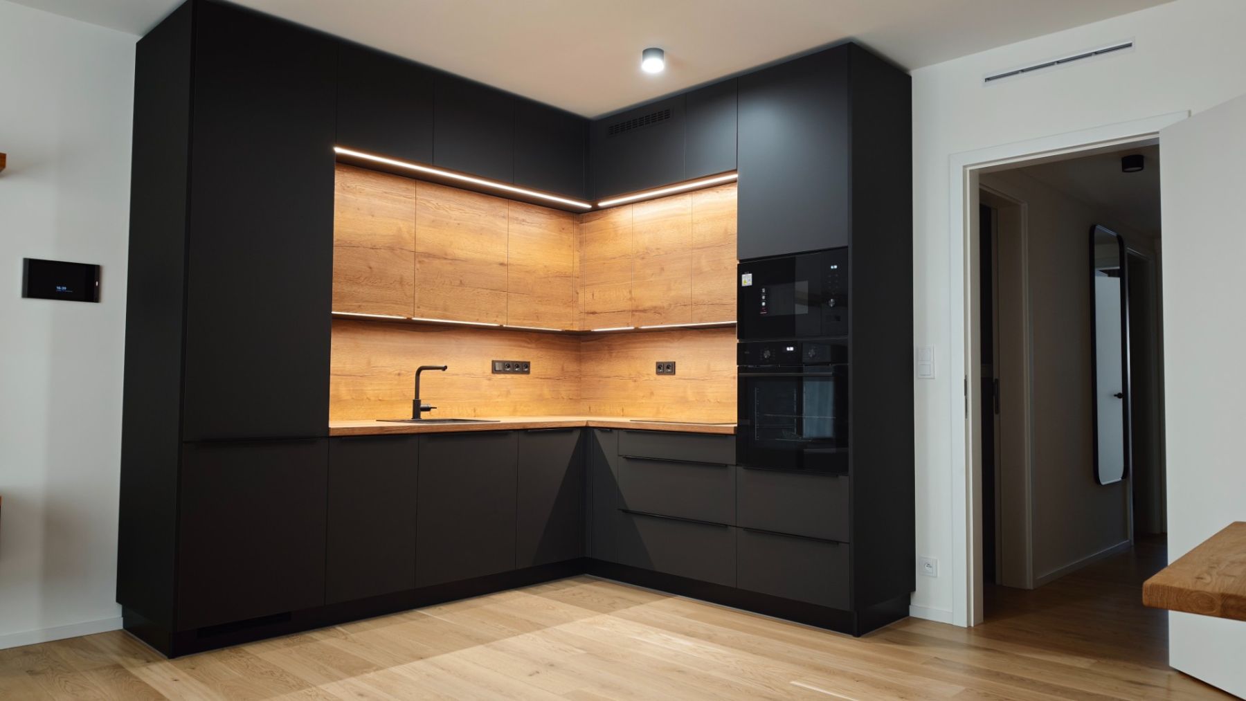 Pronájem bytu 2+kk 60 m² — photo 3