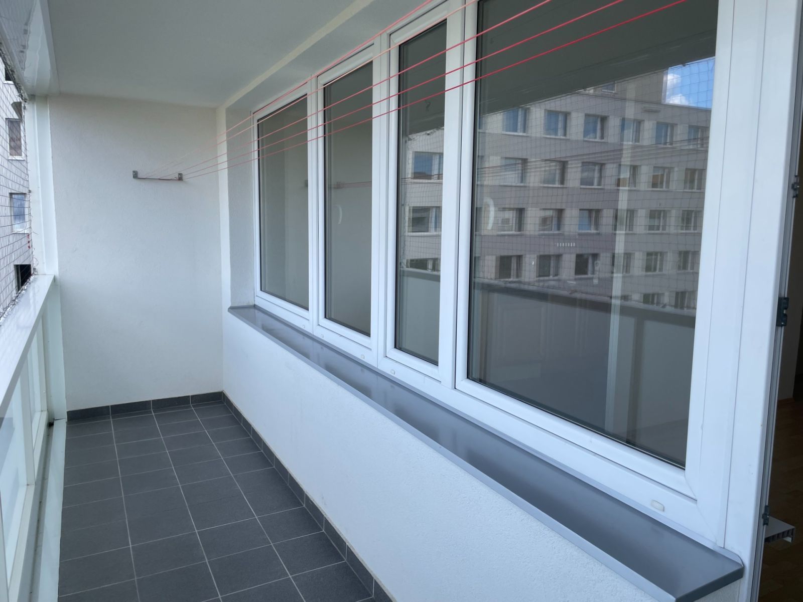 Pronájem bytu 3+kk 73 m², Praha – náhled fotky 13