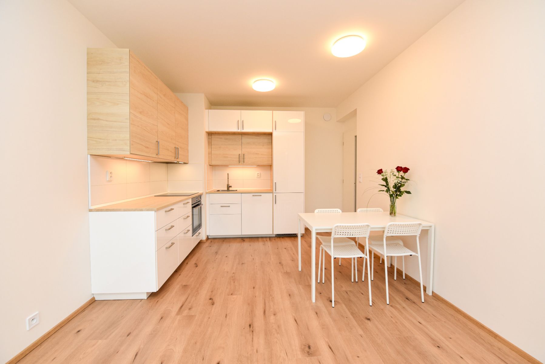 Pronájem bytu 2+kk 57 m² — photo 3