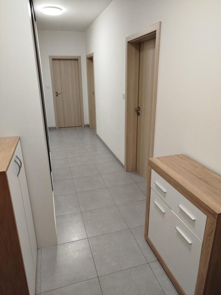 Prodej bytu 3+kk 68 m² — photo 2