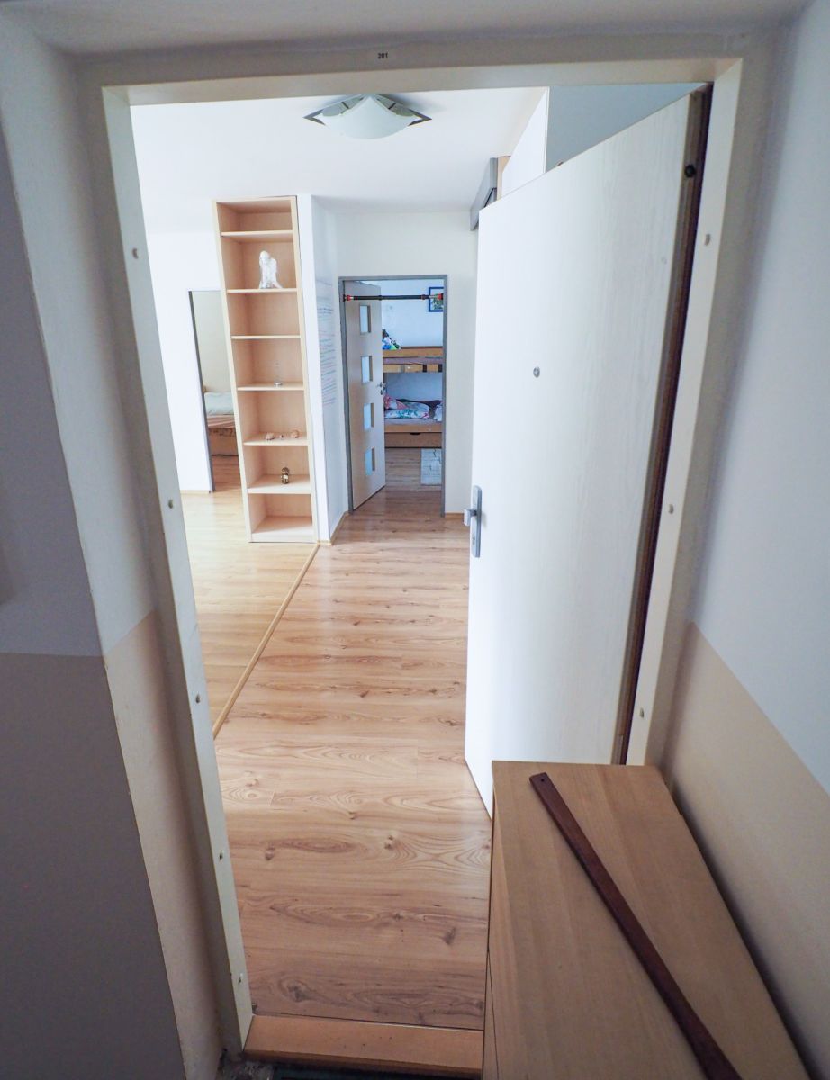 Pronájem bytu 3+kk 66 m² — photo 2