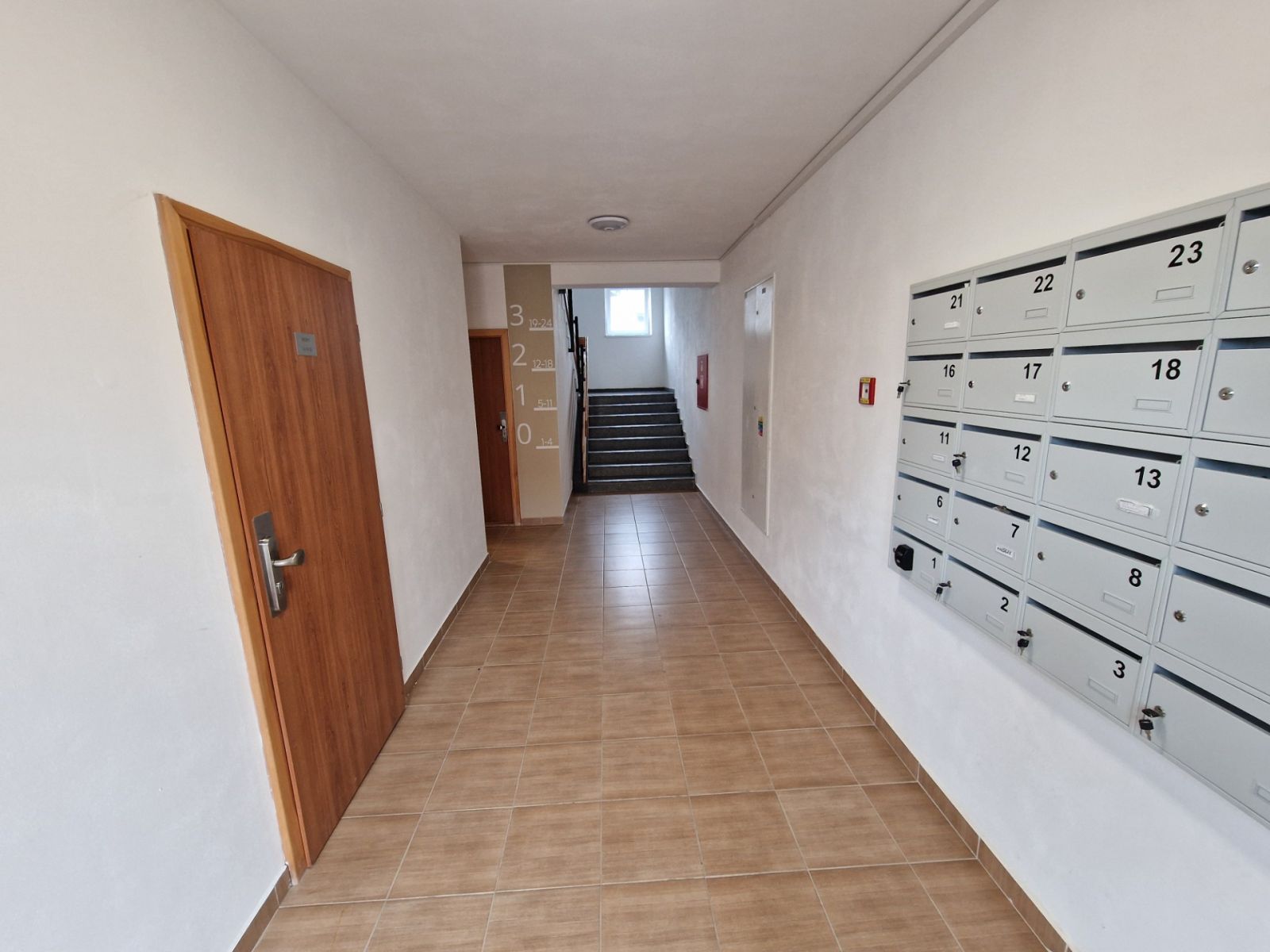 Pronájem bytu 1+kk 42 m² — photo 3