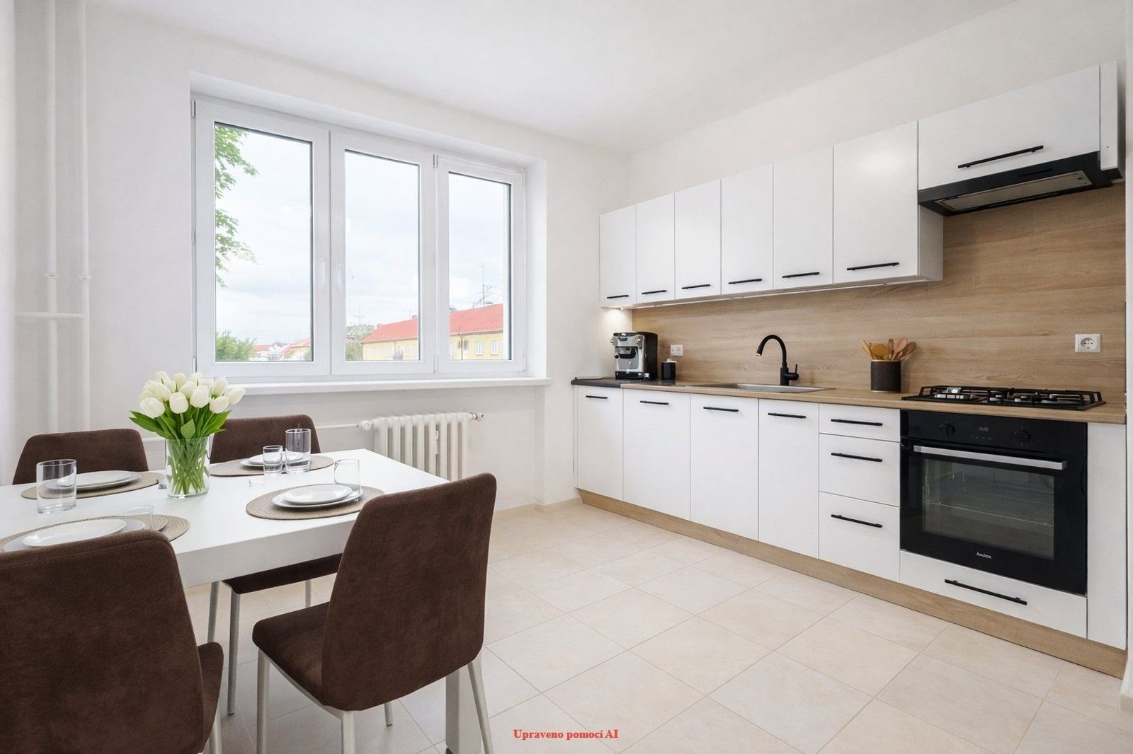 Pronájem bytu 3+1 74 m² — photo 2
