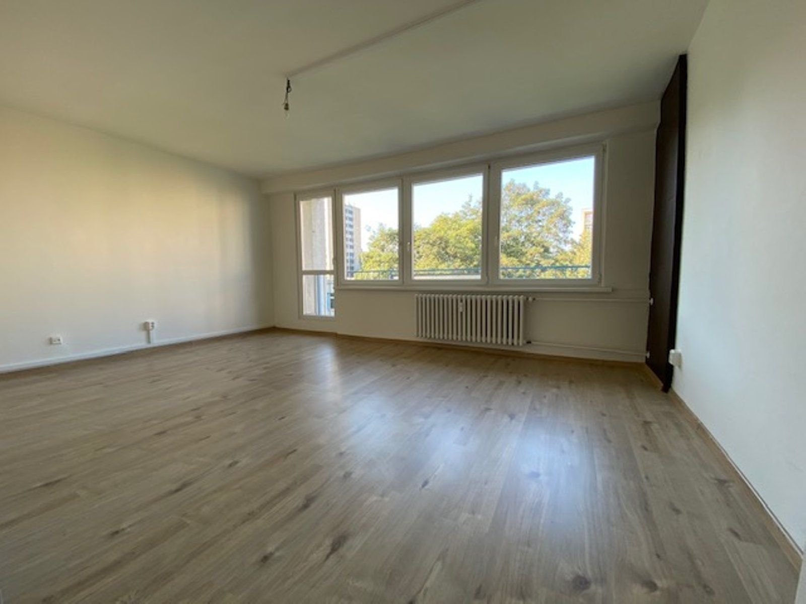 Pronájem bytu 3+1 69 m² — photo 3
