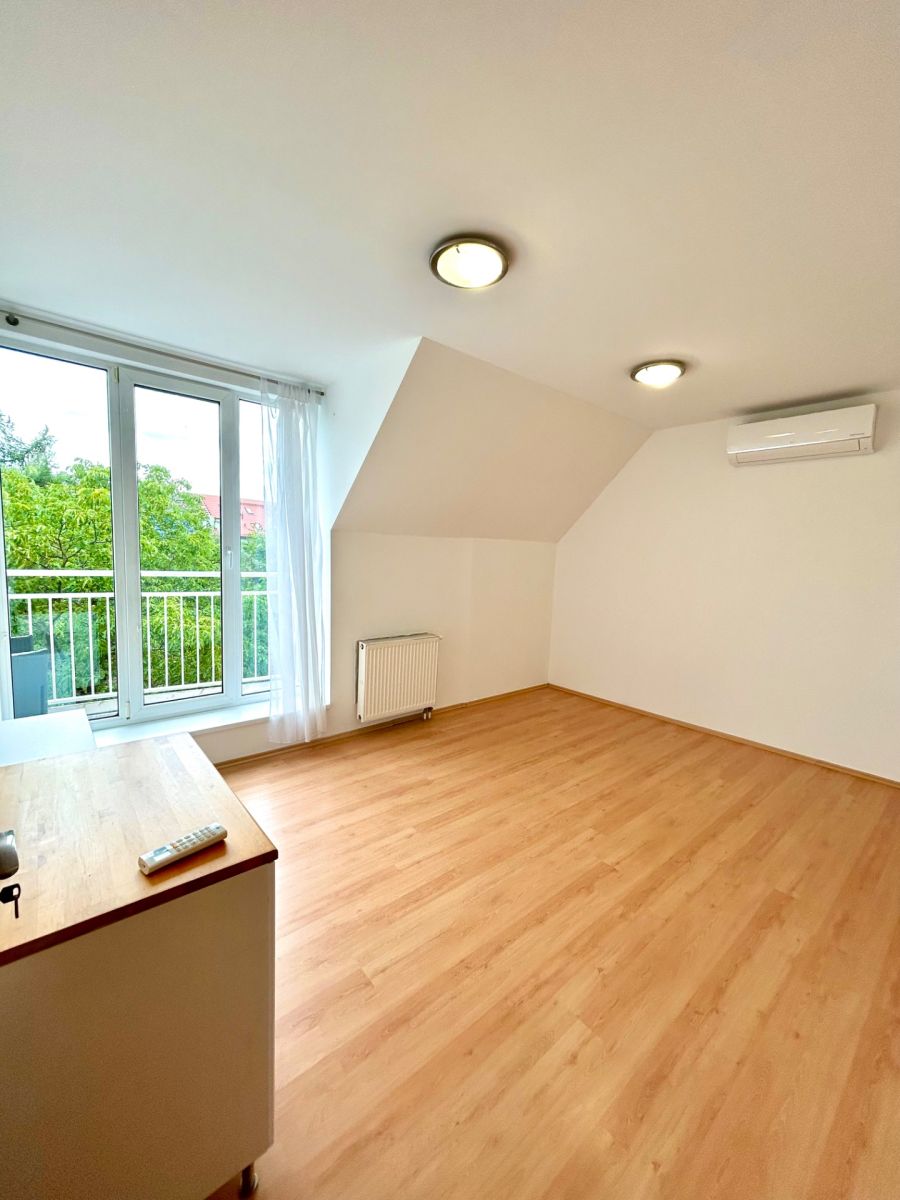 Prodej bytu 3+kk 76 m² — photo 4