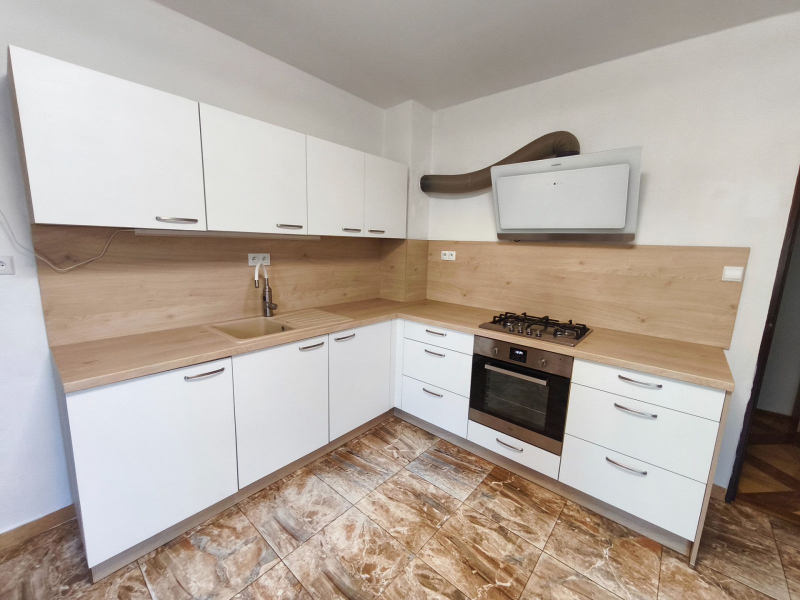 Prodej bytu 2+1 80 m²