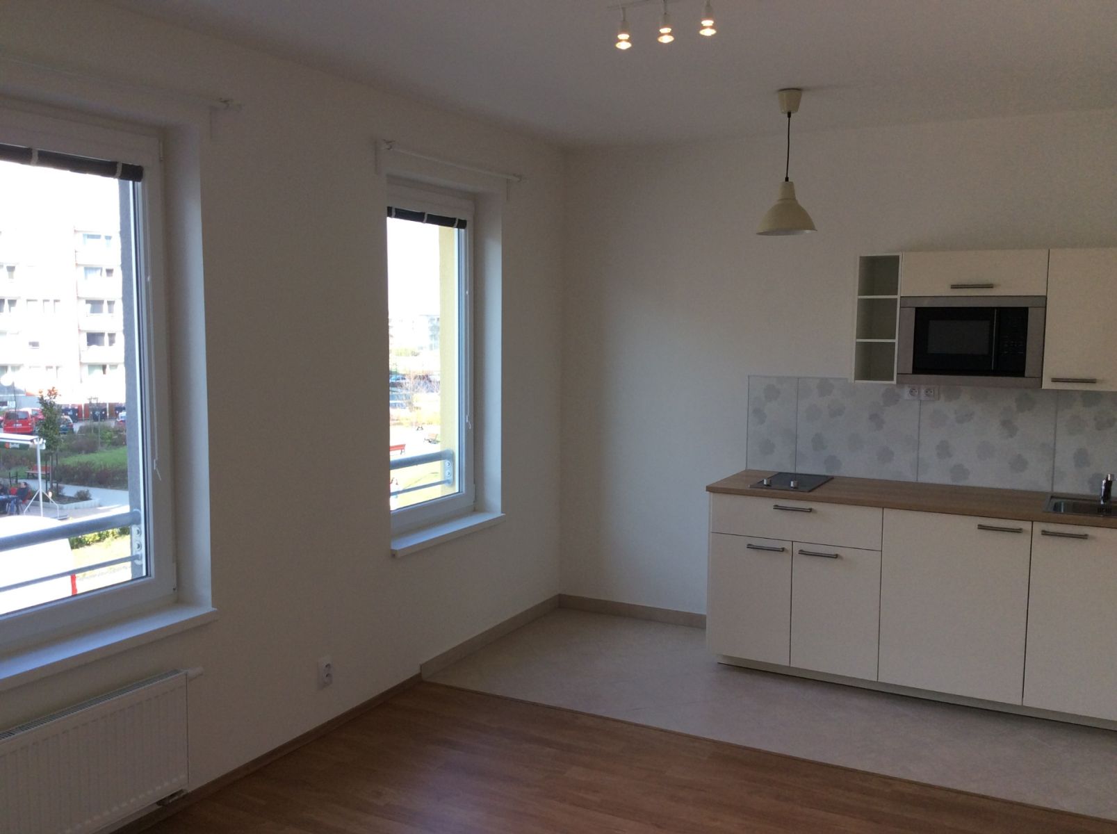 Prodej bytu 1+kk 28 m² — photo 2