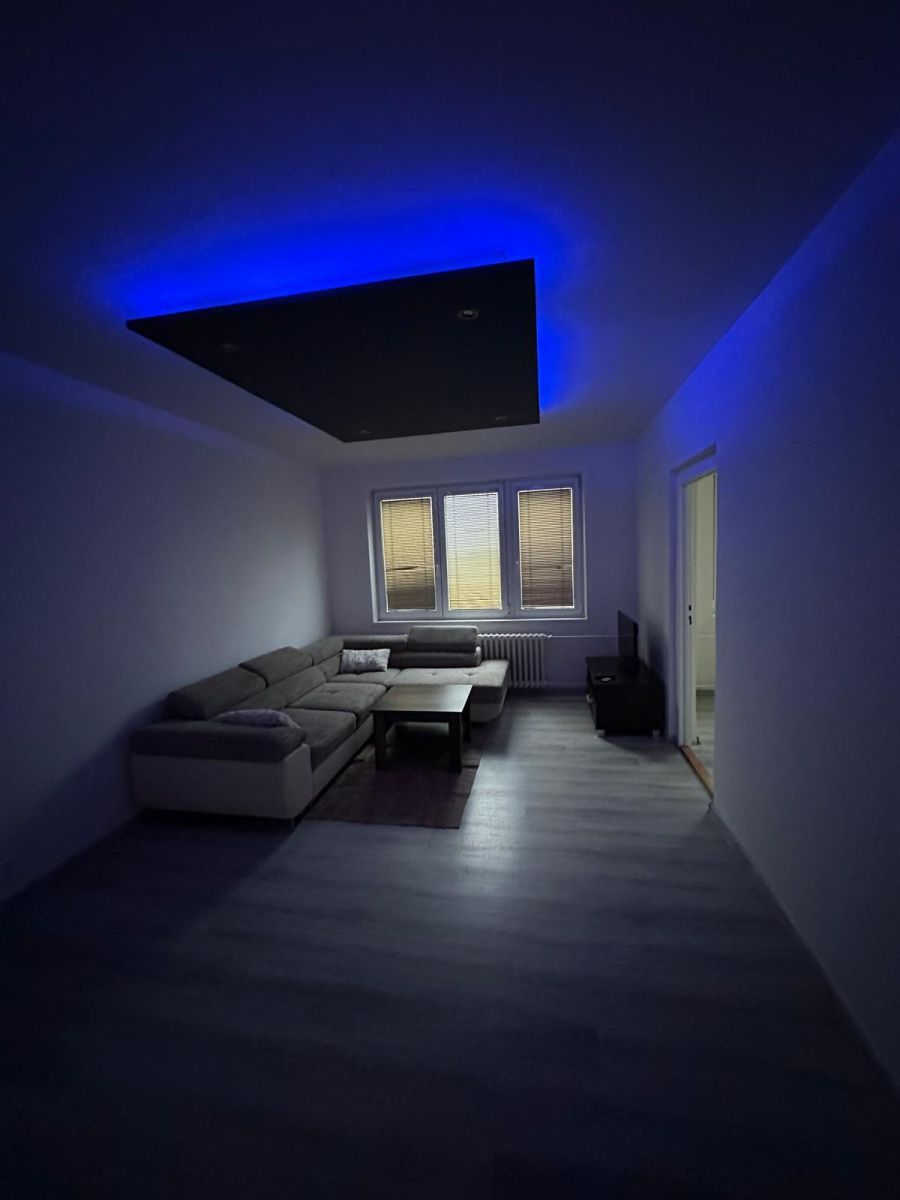 Pronájem bytu 3+1 68 m² — photo 2