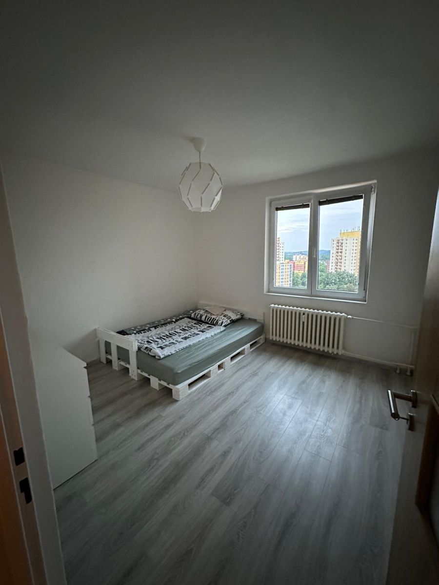 Pronájem bytu 3+1 68 m² — photo 3