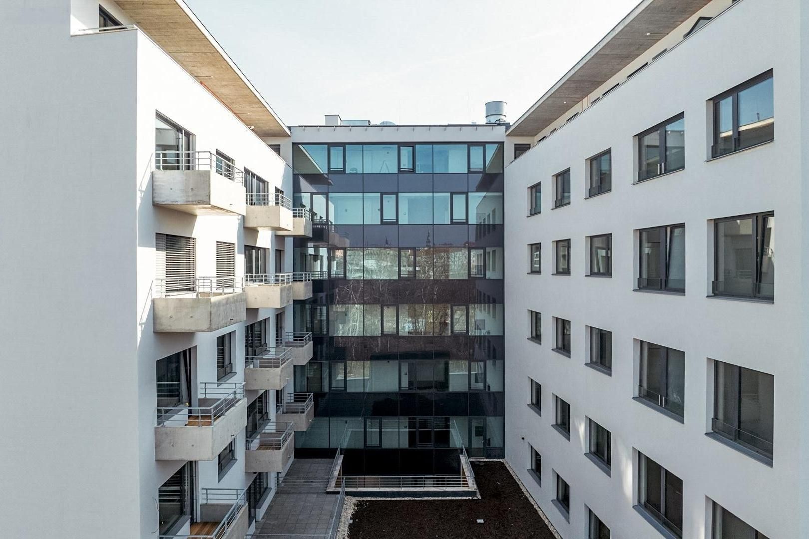 Pronájem bytu 3+kk 73 m²