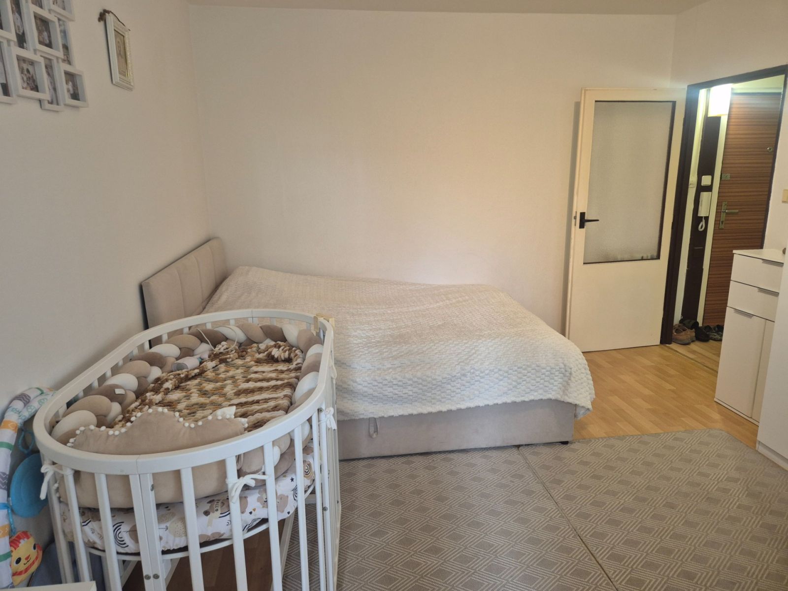 Pronájem bytu 1+kk 26 m² — photo 2