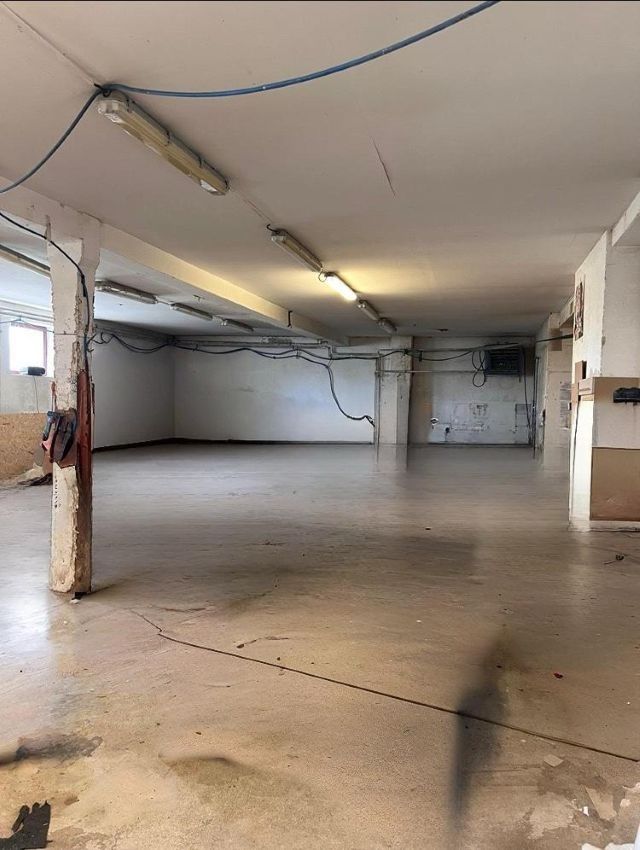 Pronájem nebytového prostoru 200 m² — photo 5