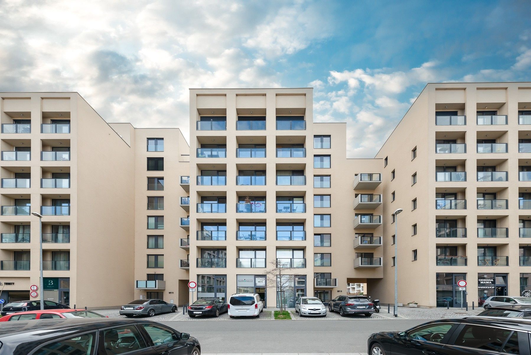 Pronájem nebytového prostoru 54 m² — photo 2